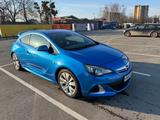 Opel Astra 2.0 Turbo 206kW S/S OPC OPC - Opel Astra aus 2012: Opc