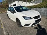 Seat Ibiza 1.4 16V Reference Reference - Seat Ibiza aus 2012 mit Benzin-Antrieb: Kleinwagen, 1.4