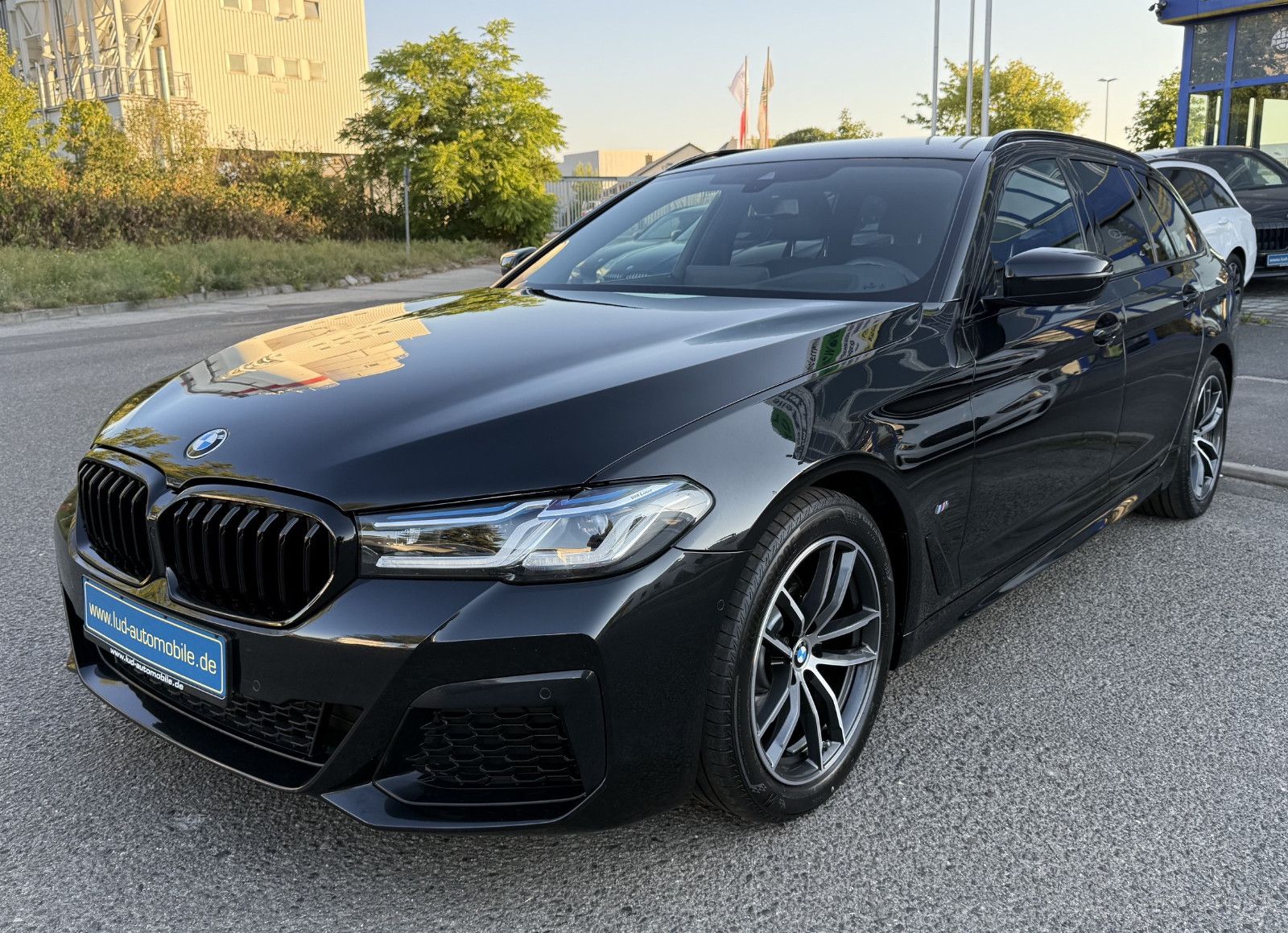 BMW 520 d M Sport,Keyless,CarPlay,HUD,AHK.