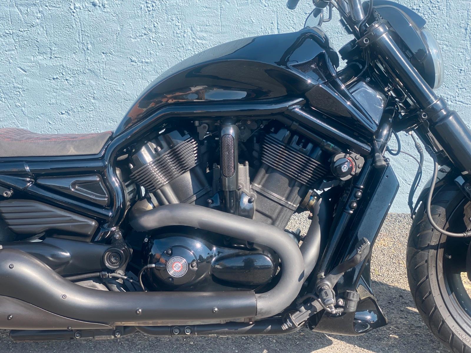 Harley-Davidson VRSCDXA NIGHT ROD SPECIAL UMBAU 5HD1