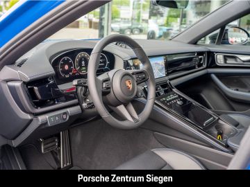 Porsche Panamera - 12