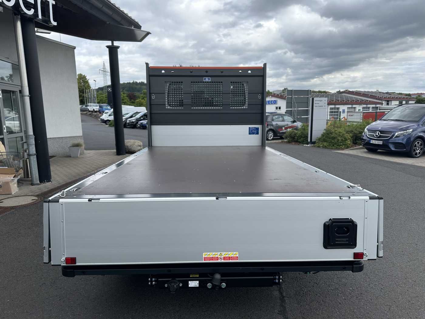Fahrzeugabbildung Iveco Daily 35S16 A8 Pritsche *R3.450mm*AHK*Automatik*