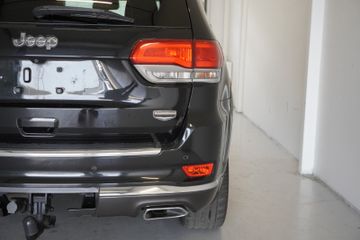 Jeep Grand Cherokee - 10