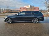 Mercedes-Benz E 250 T-Modell AMG Line  - Mercedes-Benz E-Klasse: T Modell AMG