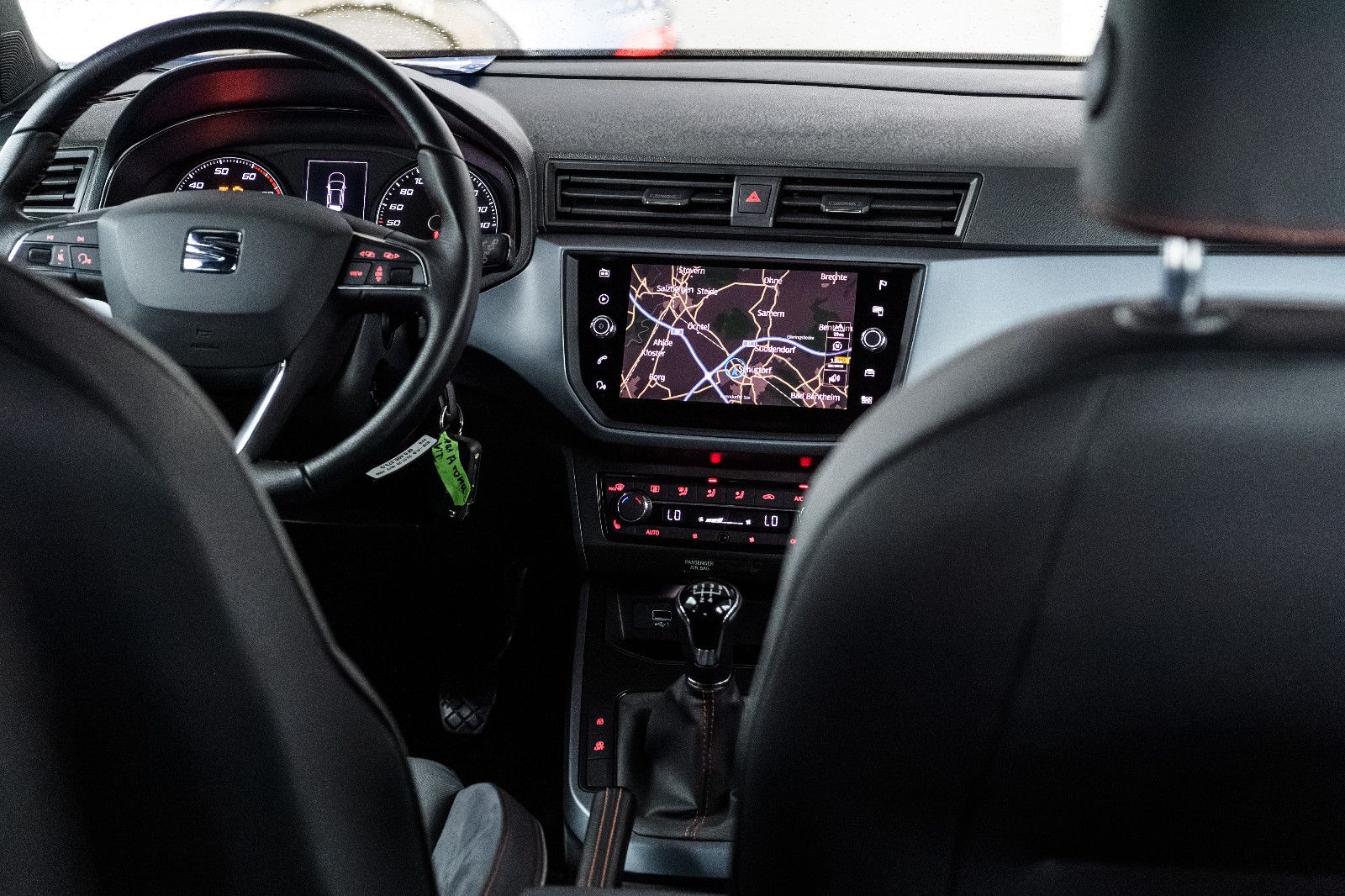 Fahrzeugabbildung SEAT Arona Style "BEATS" +LED+KAMERA+APP+NAVI+SI-HZG+