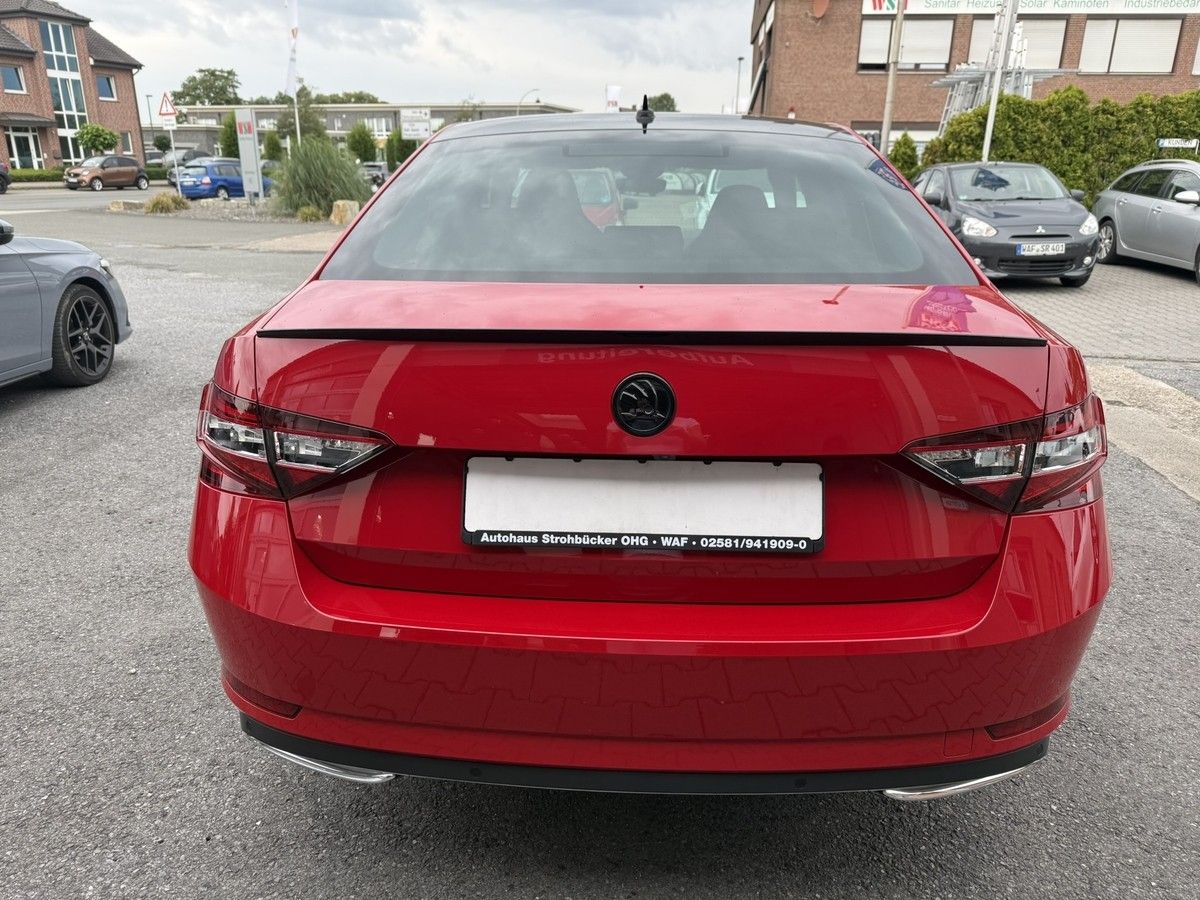 Skoda Superb 2.0 TSI DSG SportLine Standheizung Pano foto 6