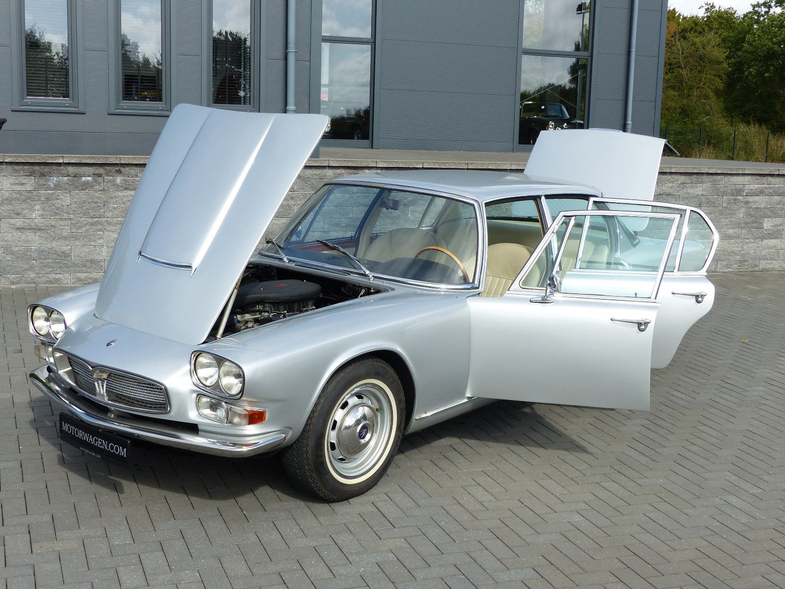 Fahrzeugabbildung Maserati Quattroporte 4200