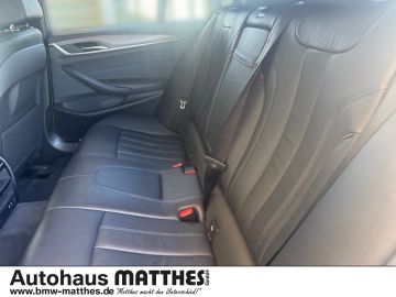 BMW 520 - 12