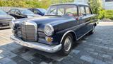 Mercedes-Benz 190 - Mercedes-Benz 190 mit Diesel-Antrieb: Limousine