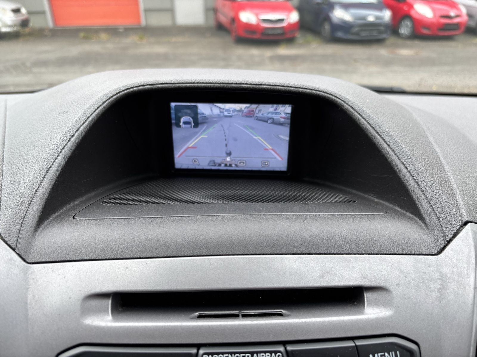 Fahrzeugabbildung Ford Tourneo Custom 310 L2 Trend-8Si-NAVI-KAMERA-AHK-