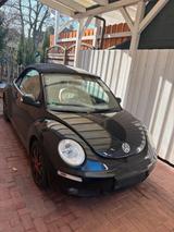 Volkswagen Beatle Cabrio crome Modell - gebrauchte VW Beetle aus dem Jahr 2006