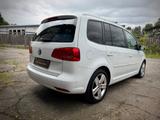 Volkswagen Touran 1,6 TDI Cup" 7-Sitzer*Pano*Sport*Garantie - Volkswagen Touran: Sport