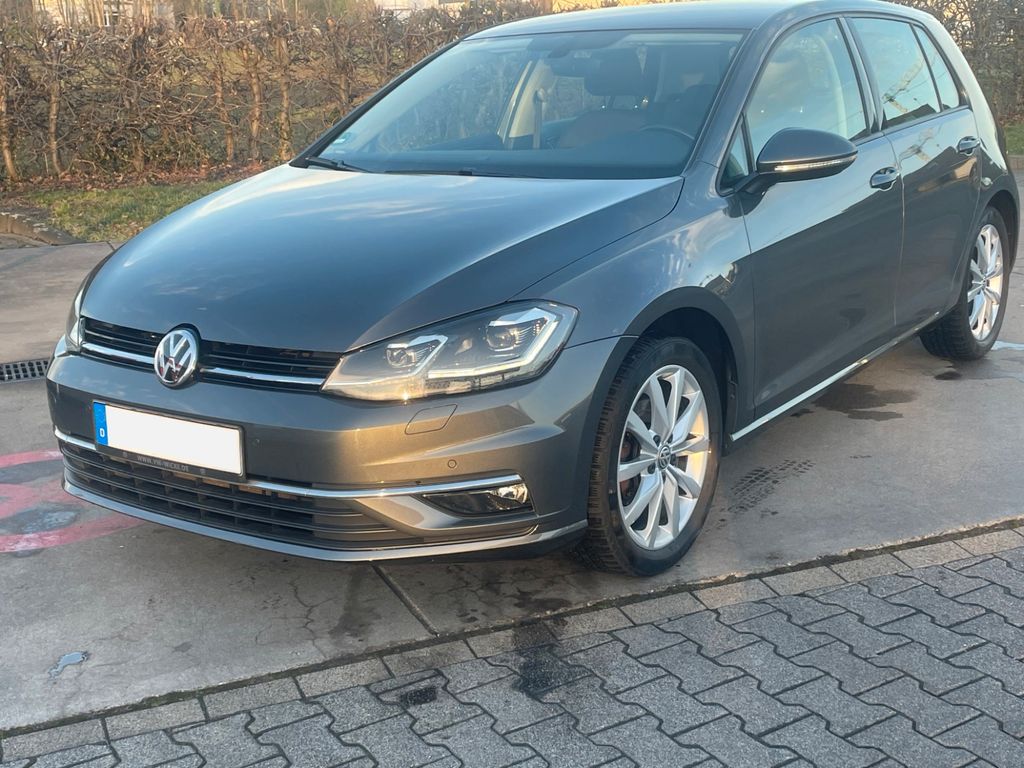 Image of Volkswagen Golf
