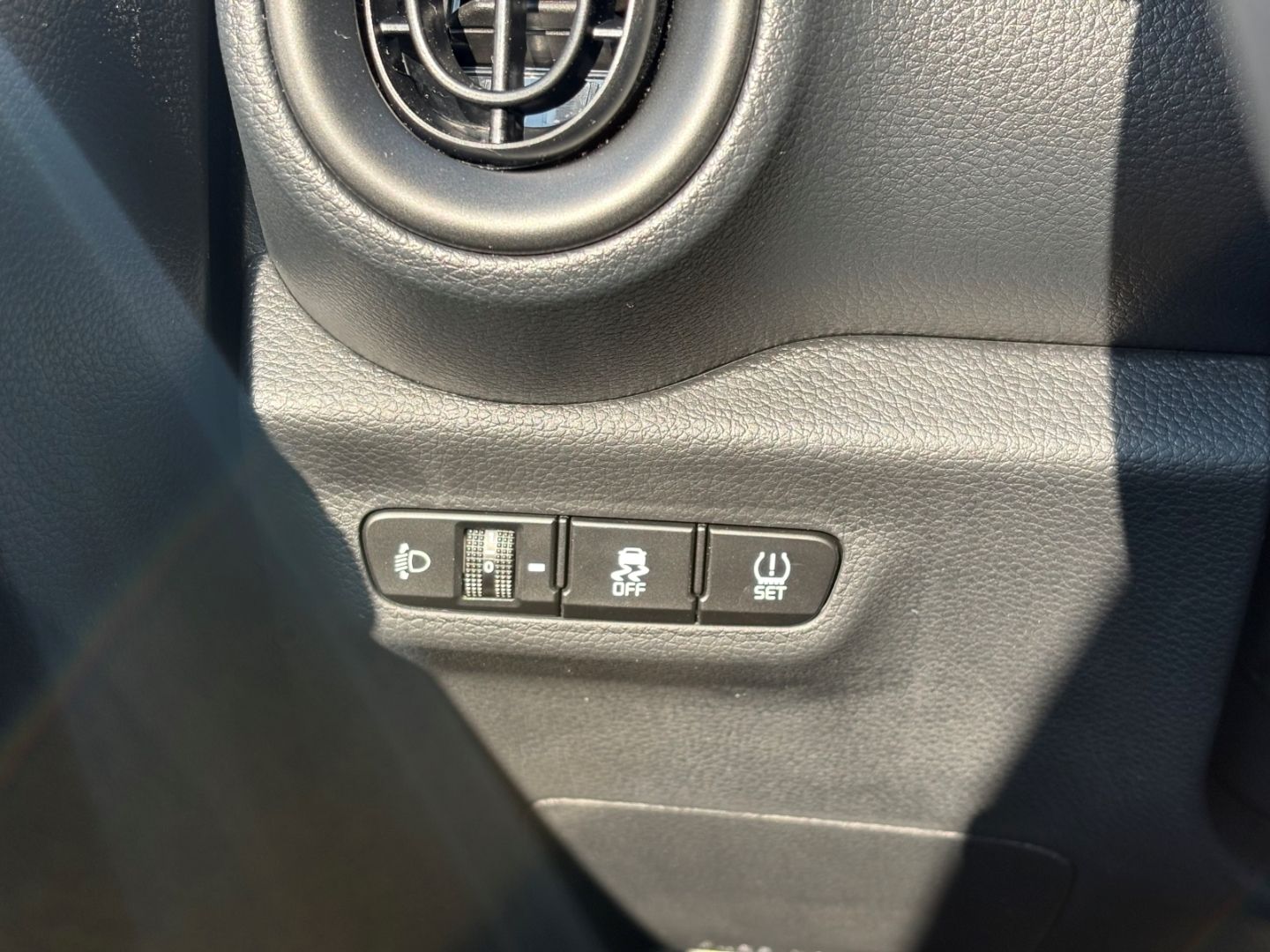 Fahrzeugabbildung Kia Picanto Vision Verkehrszeicherk Rückfahrkamera A