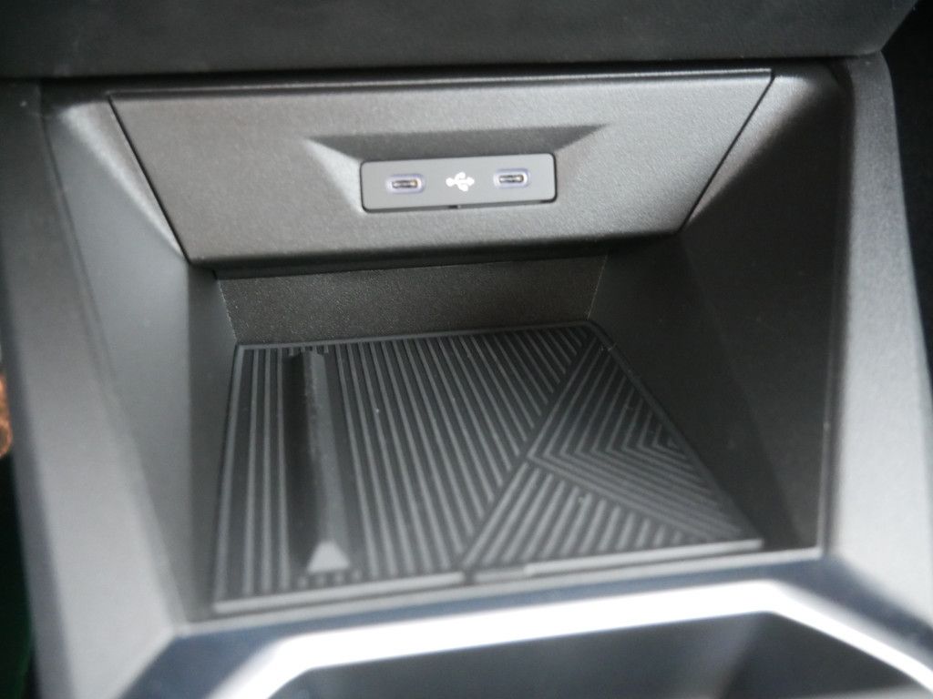 Fahrzeugabbildung Renault Clio Techno TCe 115