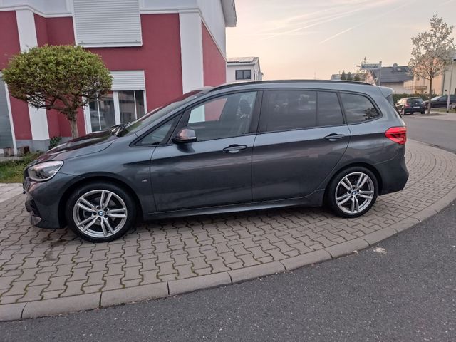 BMW 218 i Gran Tourer M Paket Navi PDC