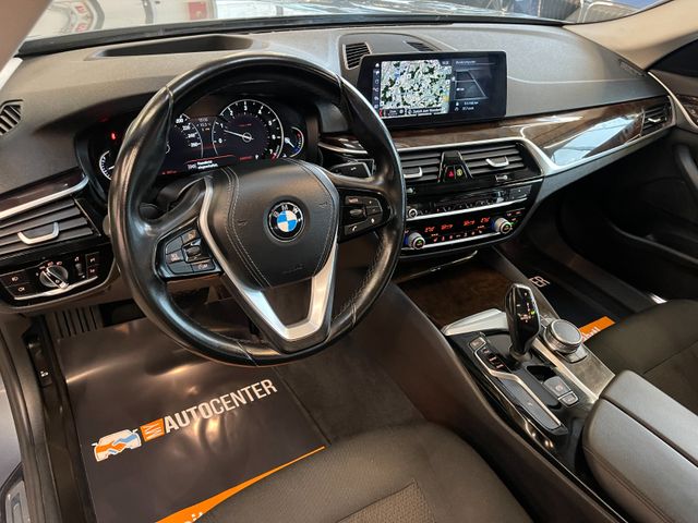 BMW 530 i xDrive *1.HAND*NAVI*TEMPO*SZHZ*AHK*PDC*