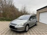 Peugeot 307 1.6 Diesel TÜV 04/2027 - Peugeot 307 mit Diesel-Antrieb: 2.0