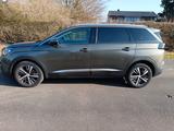 Peugeot 5008 Allure - Peugeot 5008 Allure mit Diesel-Antrieb