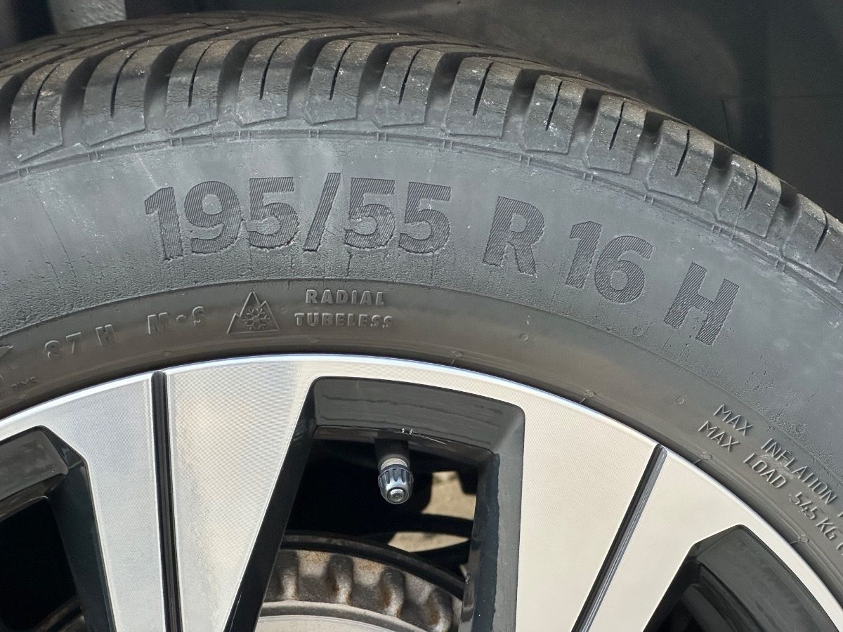 Renault Clio - Bild 11