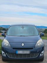 Renault Grand Scenic 1.9 - Renault Grand Scenic: 1.9