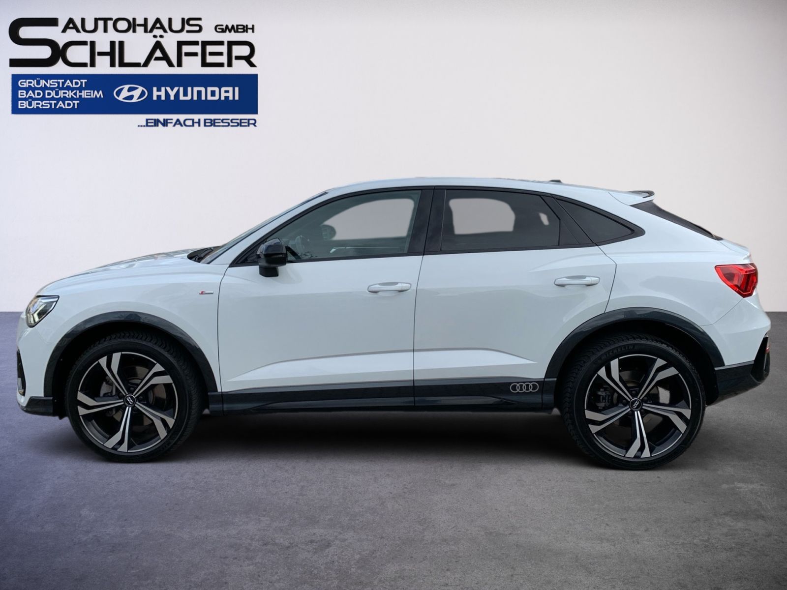 Fahrzeugabbildung Audi Q3 Sportback 45 2.0 TFSI quattro S line Aut.