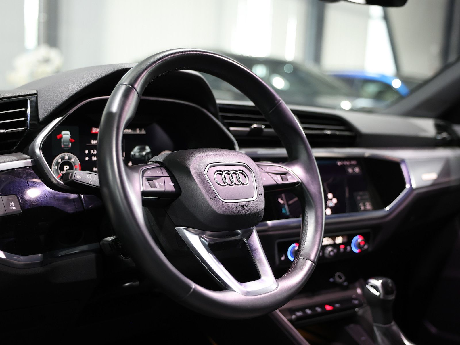 Audi Q3 SPORTBACK 40 TDI Q S-LINE DESIGN BLACK / LED foto 12