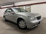 Mercedes-Benz C 180 KOMPRESSOR|KLIMA|80.000KM|S-HEFT| 1 HAND - gebrauchte Mercedes-Benz C-Klasse aus dem Jahr 2004