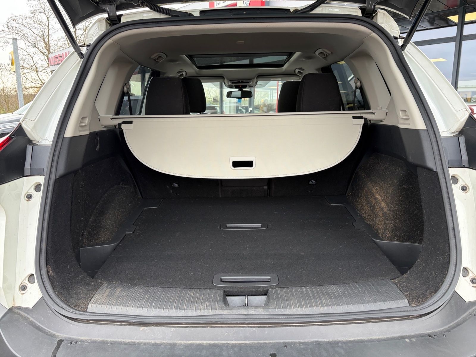 Fahrzeugabbildung Nissan X-Trail 1.5 VC-T MHEV N-Connecta*AHK*SHZ*360°Kam