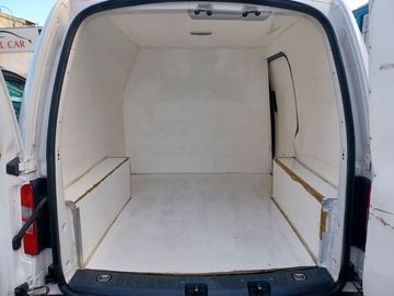 Volkswagen Caddy - 8