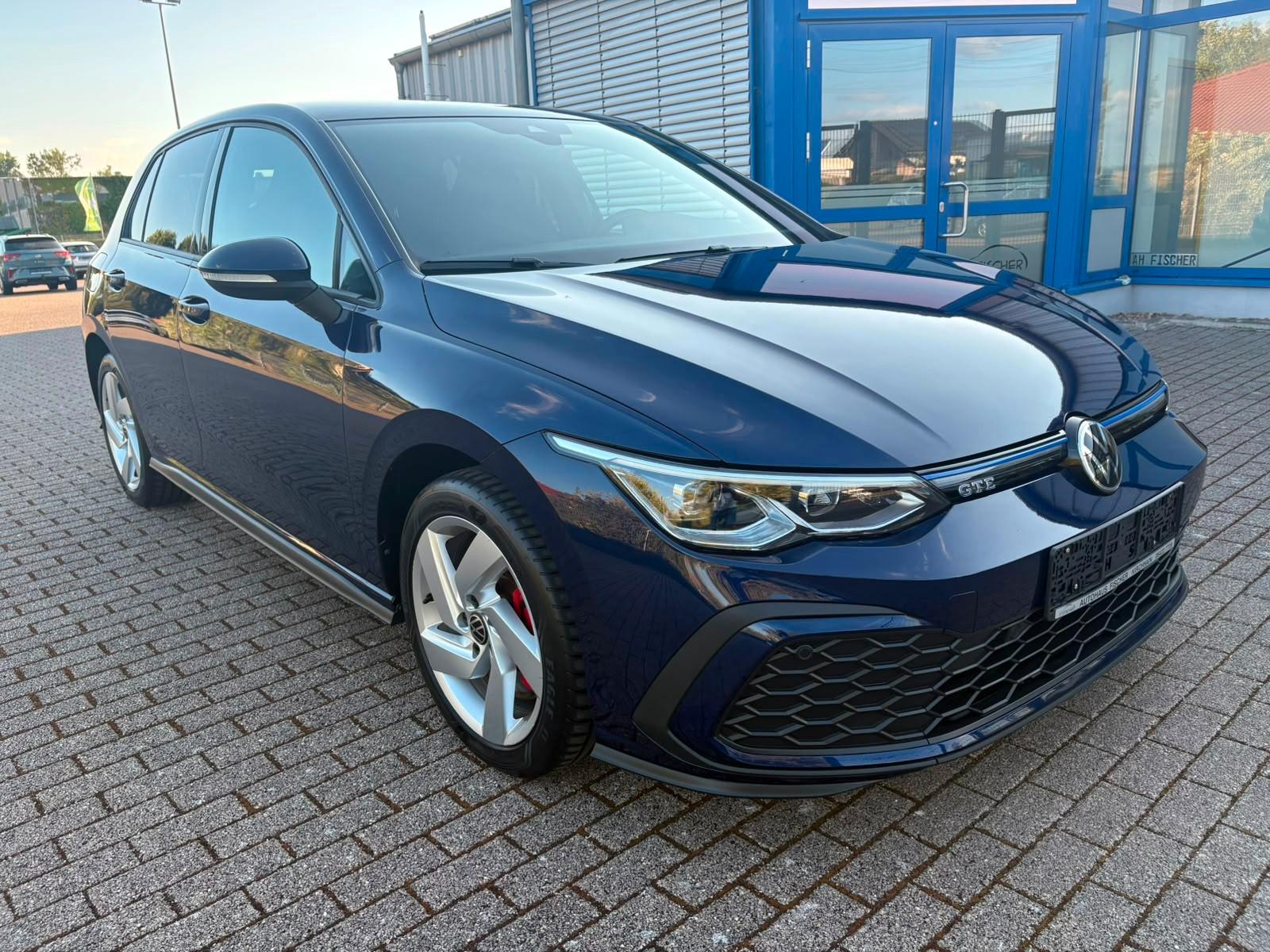 Volkswagen Golf VIII GTE eHYBRID 1.HD AHK ACC L.NP 45.400 €