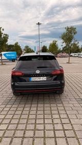 Volkswagen Touareg 3.0 V6 TDI R-LINE 4MOTION Tiptronic - VW Touareg Gebrauchtwagen in München