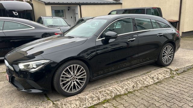 Mercedes-Benz CLA 220