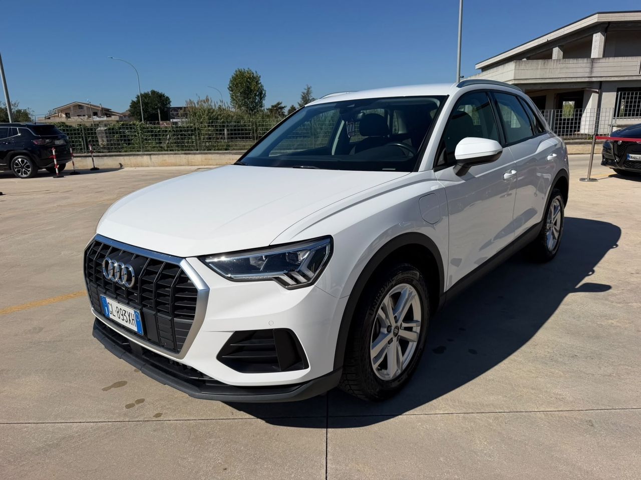 Audi Q3 45 TFSI e S tronic imagem 2