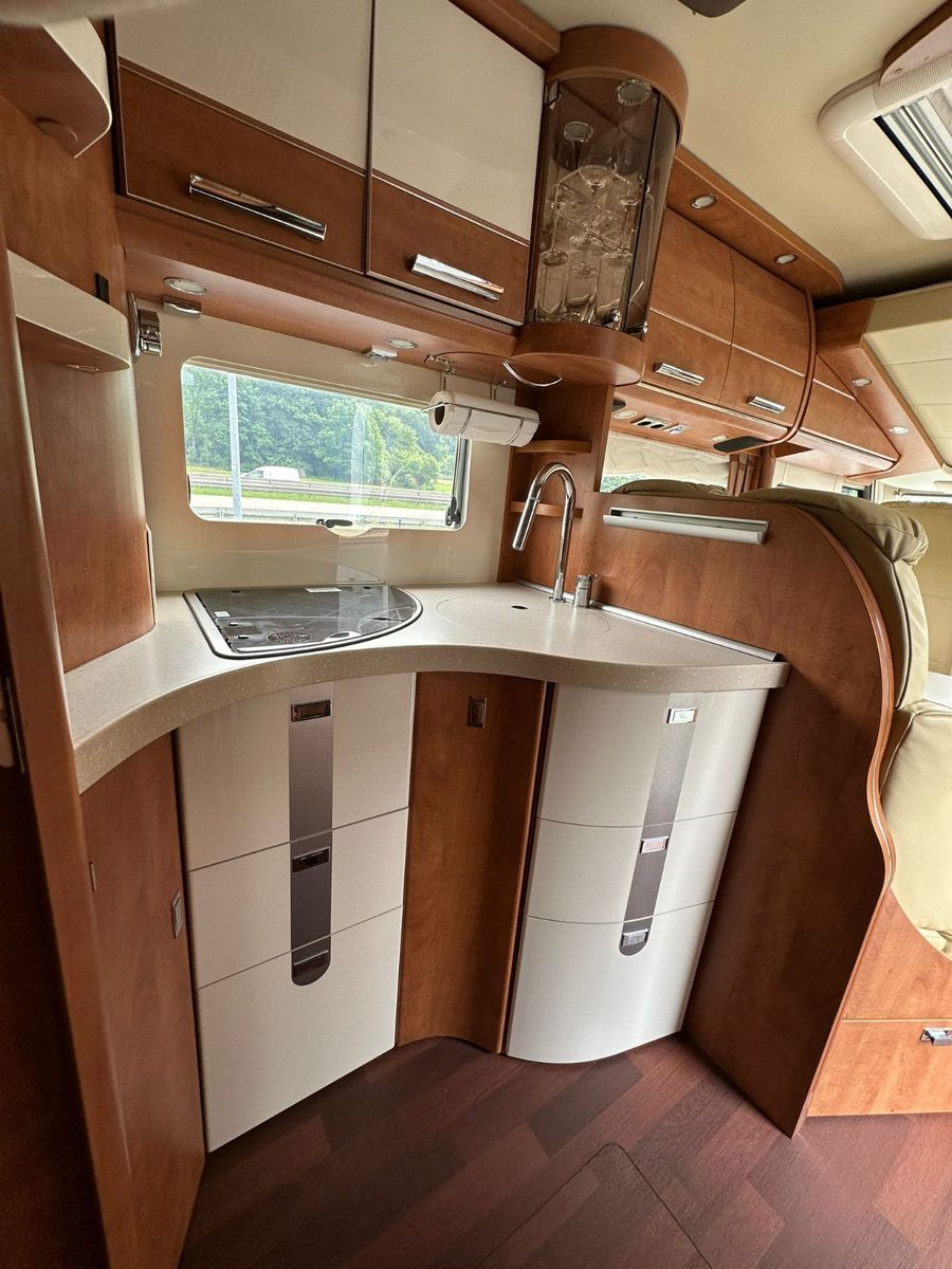 Fahrzeugabbildung Carthago Chic C-Line 4.9 LE L  sehr viele Extras