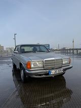 Mercedes-Benz 280 E - W123 - Mercedes-Benz 280: W123 280e