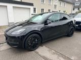 Tesla Model Y Long Range Dual Motor AWD Launch Edition - Tesla Model Y in München