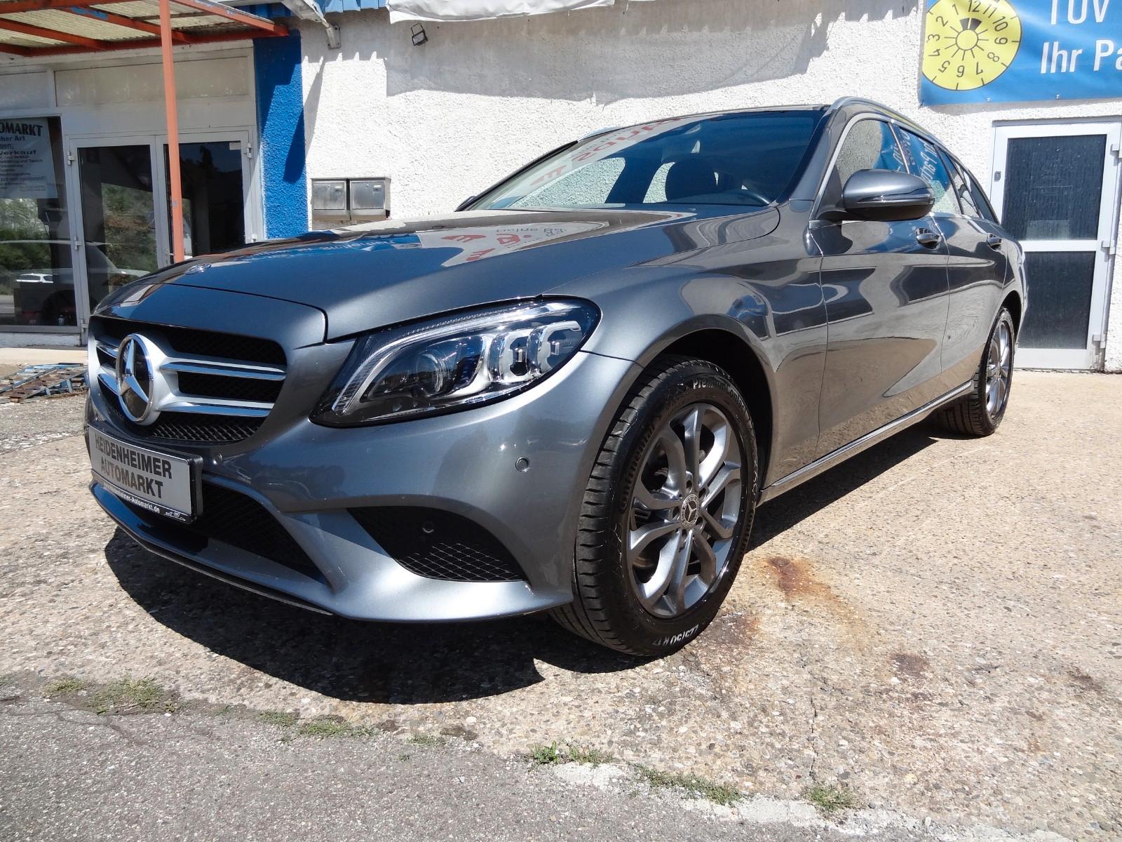 Mercedes-Benz C 200 4Matic/2.Hd/Pano/AHK/Kam/Navi/77TKM/