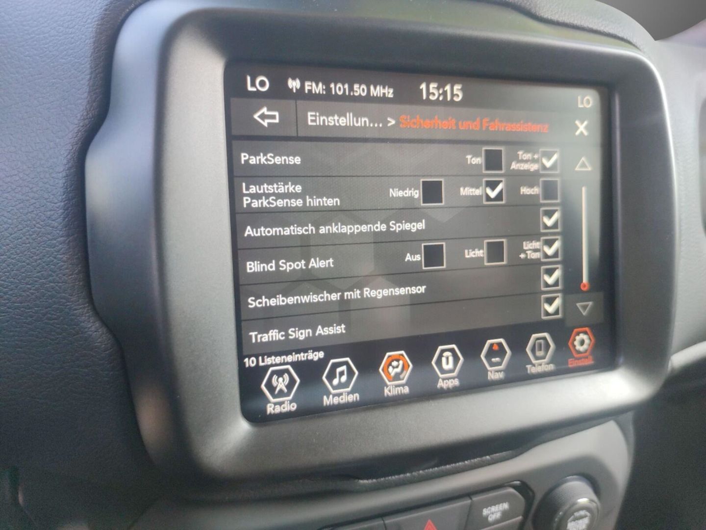 Fahrzeugabbildung Jeep Renegade 1.5 MHEV Limited+NAVI Komfort+ LED Pake