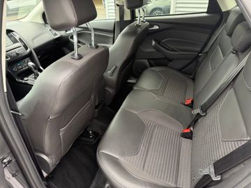 Ford Focus Turnier Titan.+Autom.+Xen+AHK++Navi+SHZ+Ka