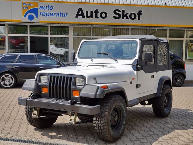 Jeep Wrangler 2.5 | Rostfrei | 1.Hd |