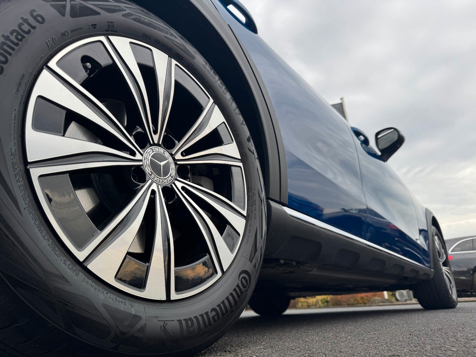 Fahrzeugabbildung Mercedes-Benz C 200 T All Terrain 4M+Ambiente+360+Augmented