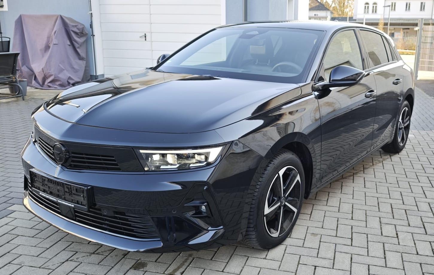 Opel Astra L Lim. 5-trg. GS Navi Kamera