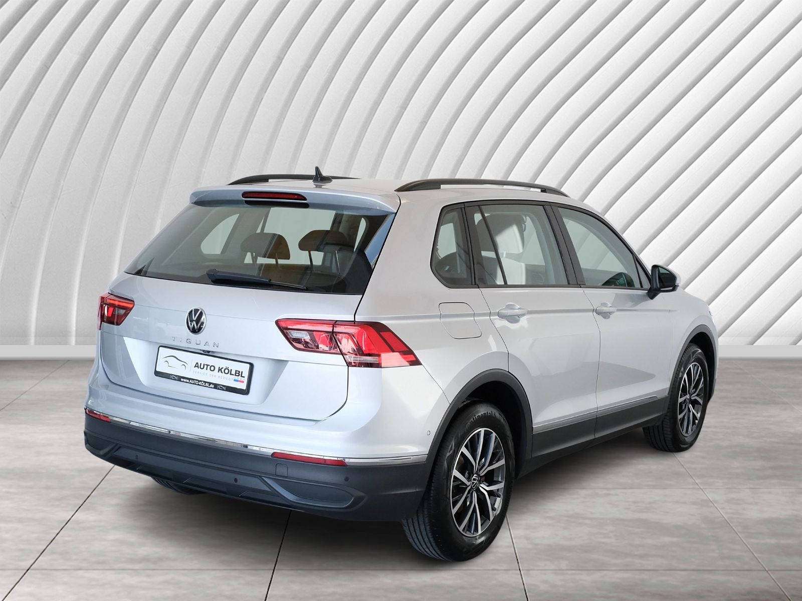 Volkswagen Tiguan Life ACC RFK NAVI LED PDC V H DAB Klima foto 5