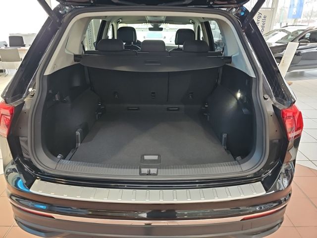 Fahrzeugabbildung Volkswagen Tiguan Allspace 2.0 TDI 4M DSG Life LED-MATRIX H