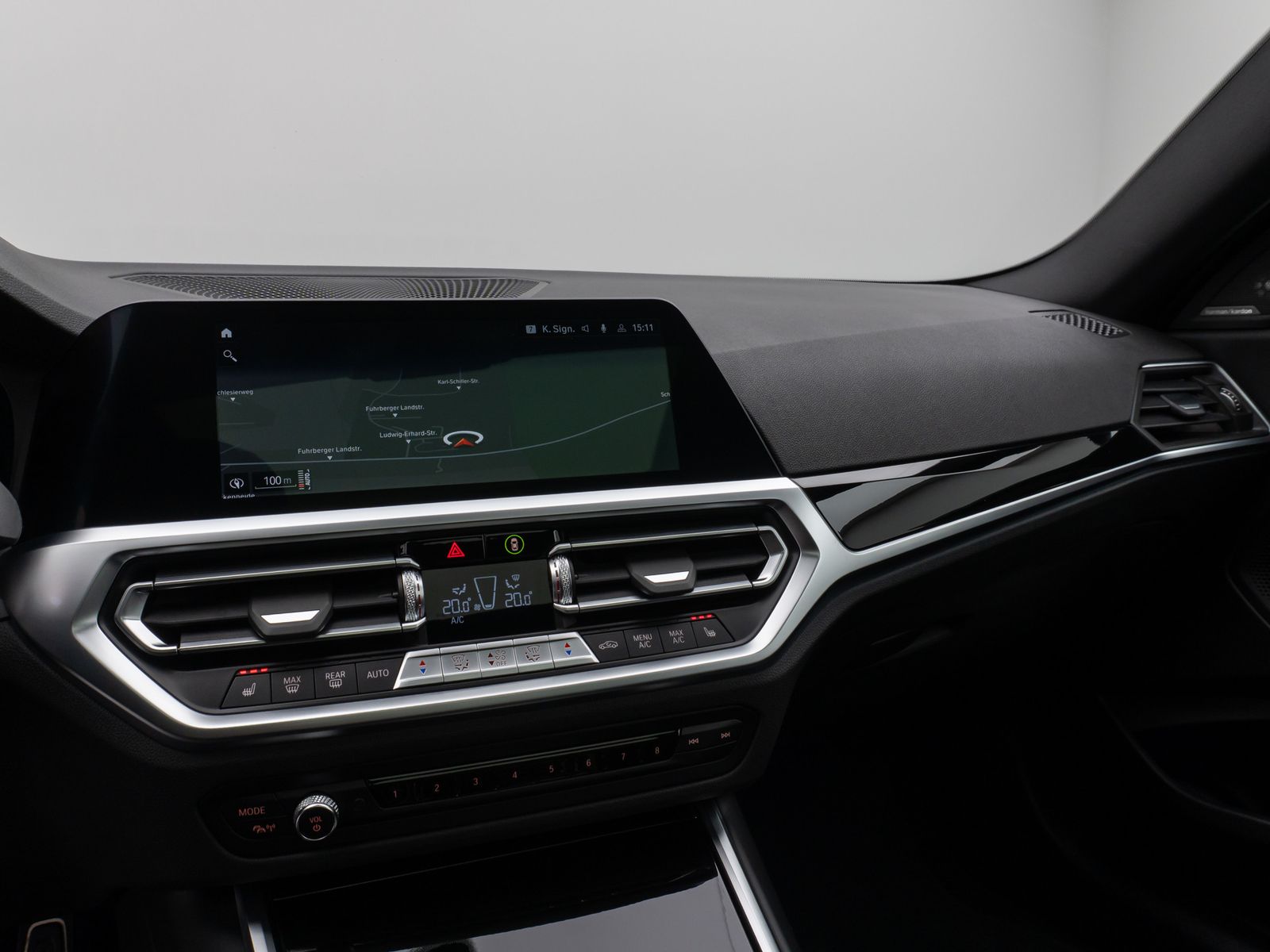 Fahrzeugabbildung BMW M240i xD Coupé Glasdach Kamera HUD H/K Stop&Go