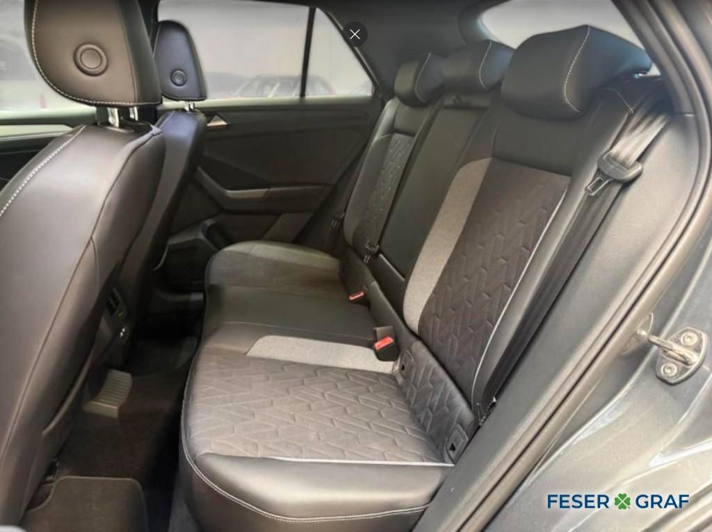 Volkswagen T-Roc - Bild 8
