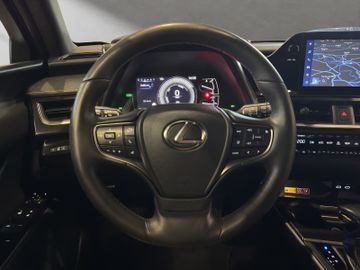 Lexus UX - 10