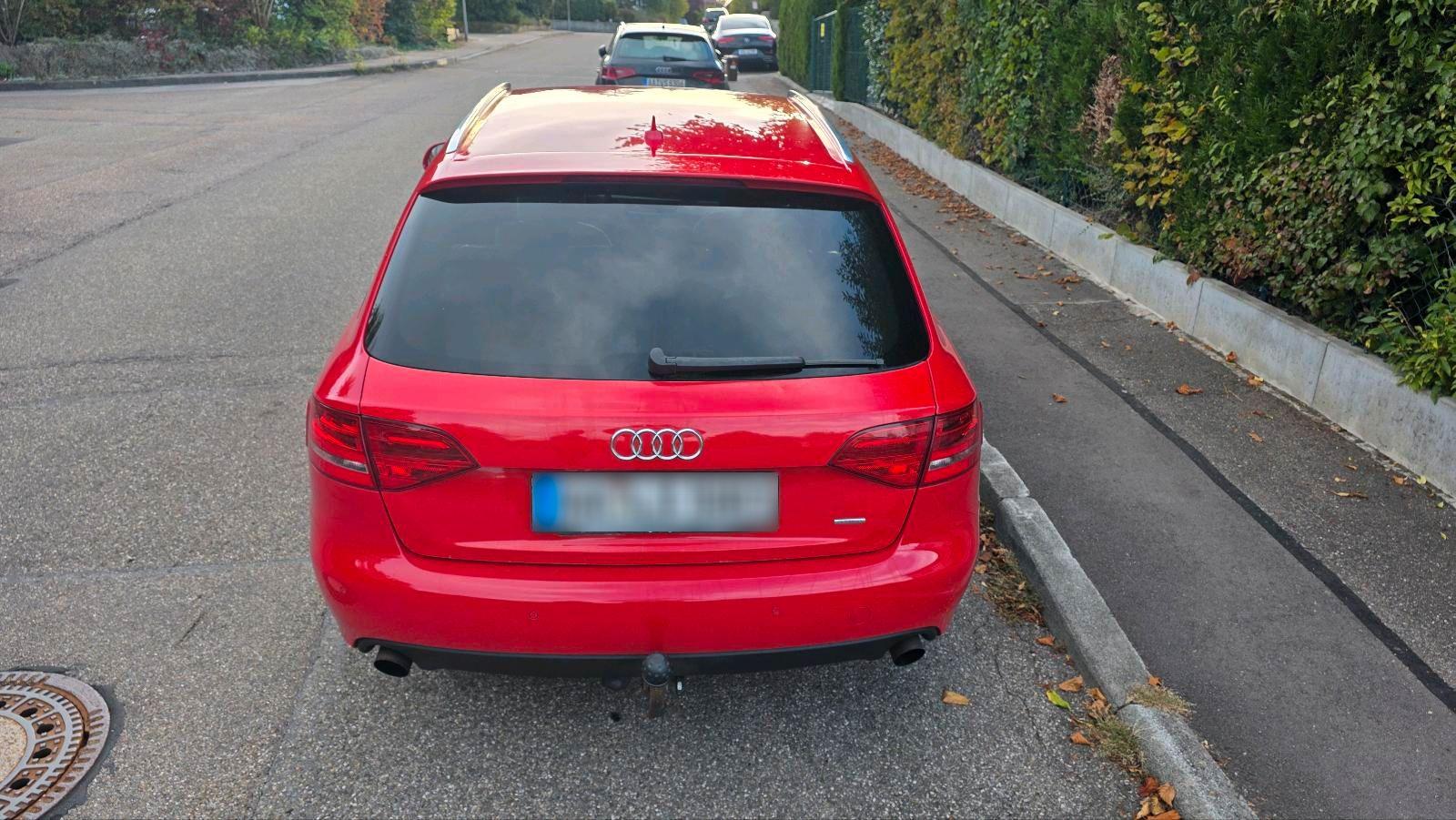 Audi A4 2009 — engine 211 HP (155kW)