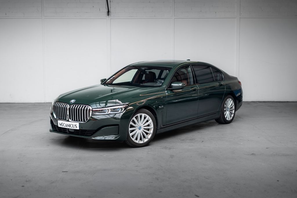 Image of BMW 745
